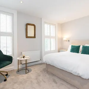  Guest house Place